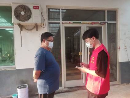 周旭-材料1.志愿活动实践中的一张照片