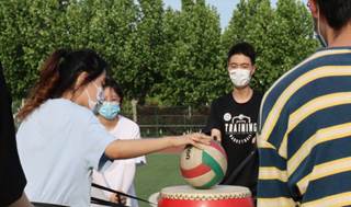 EBM4I4G452(C}Z960O`KF%6